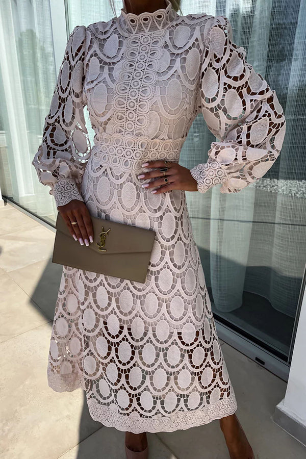 Chiara | Elegant Lace Midi Dress