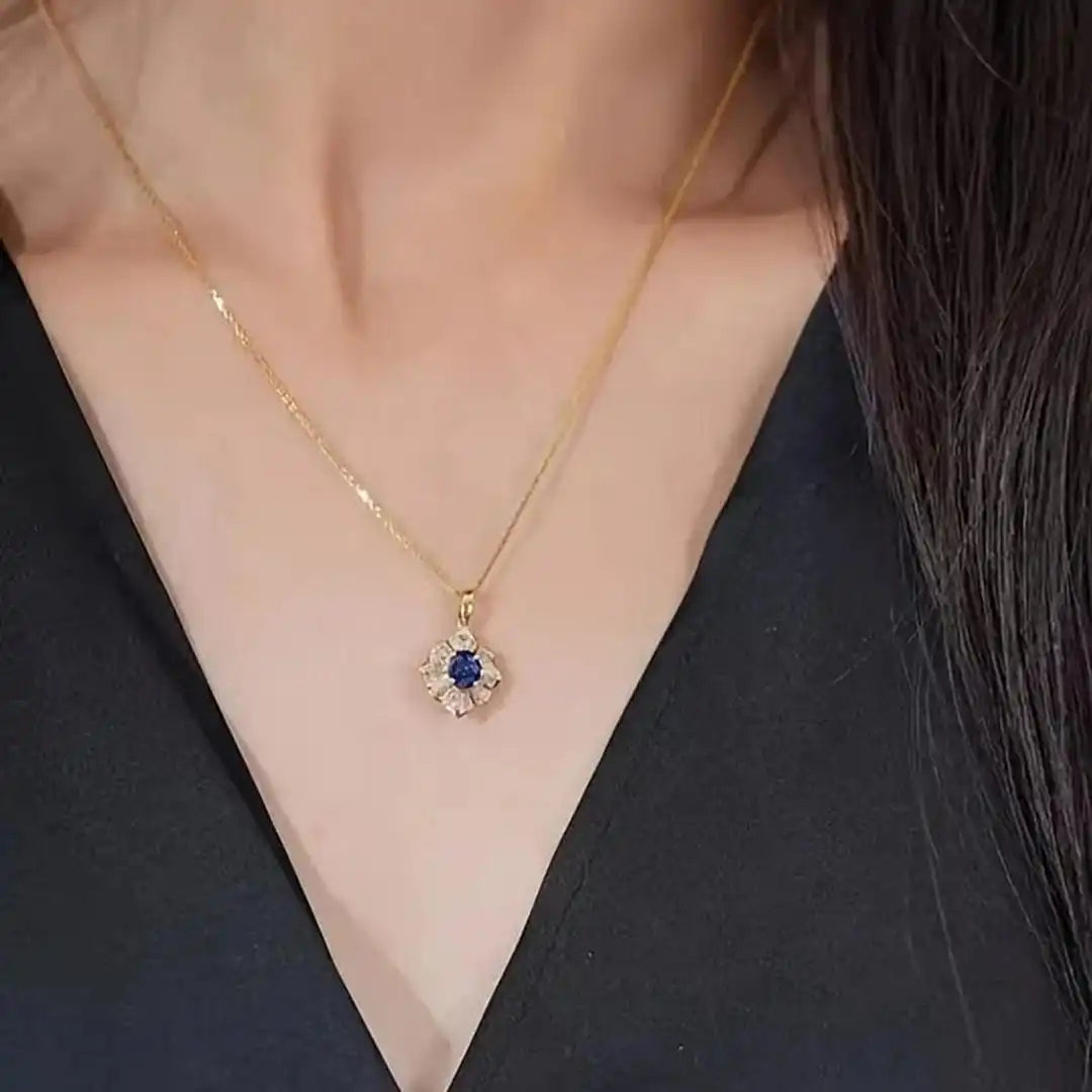 Aoibhe — Night Blue Sculpted Pendant Necklace
