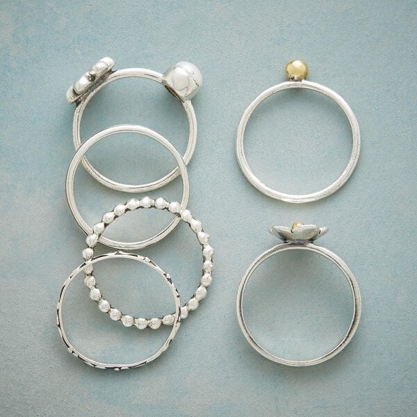 Gobnait — The Pearl Flower Ring