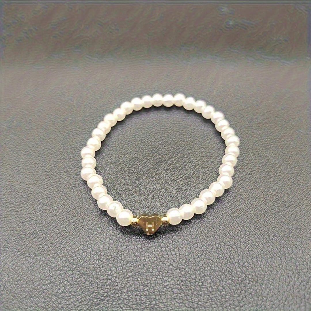 Saoirse — The Initial Pearl Bracelet