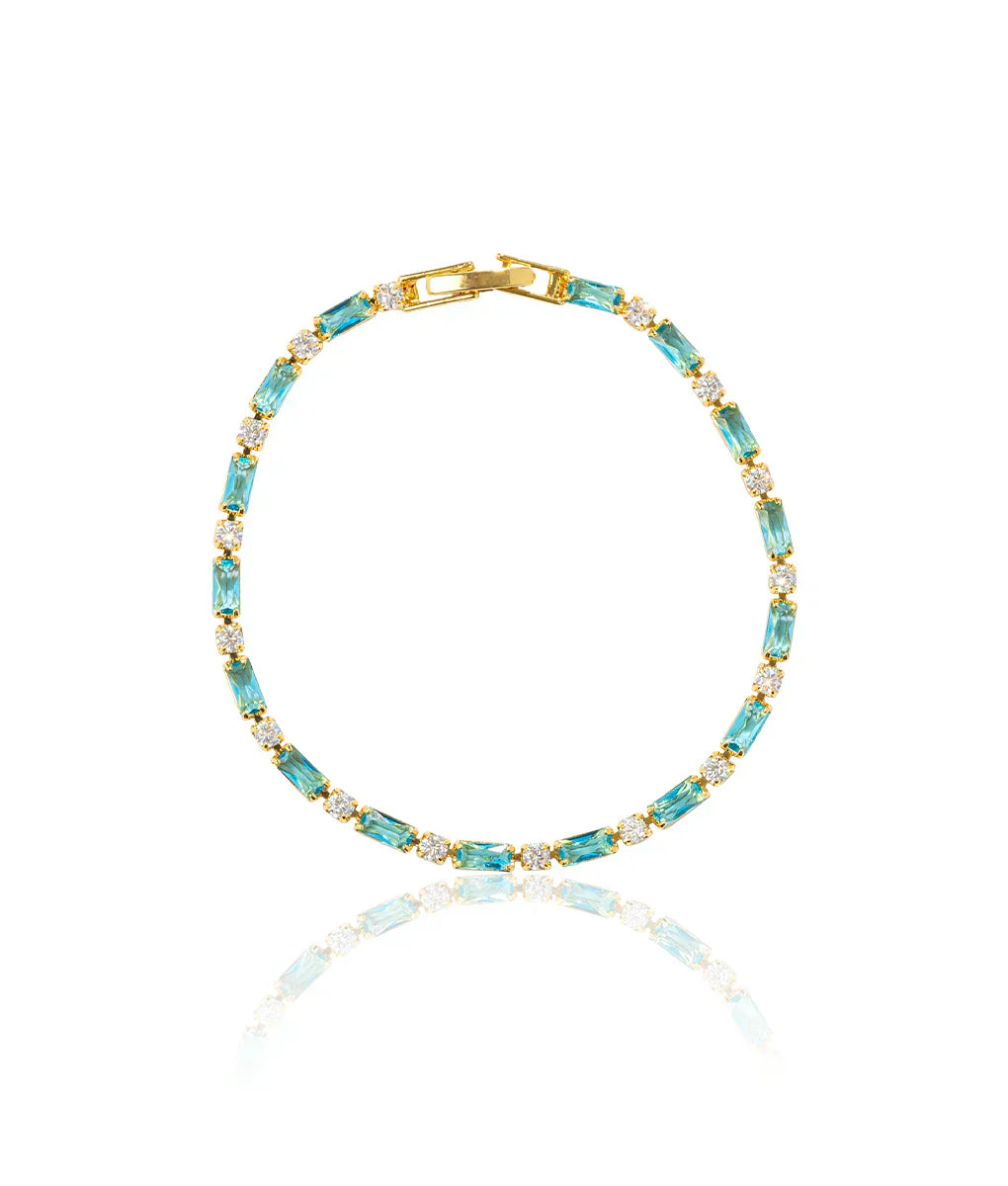 Fíona — Delicate Turquoise Gold Bracelet
