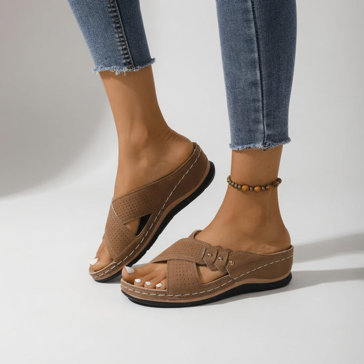 Raphaëlle™ — Elegant Cross-Strap Sandals with Natural Comfort