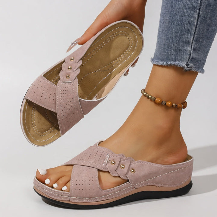 Raphaëlle™ — Elegant Cross-Strap Sandals with Natural Comfort