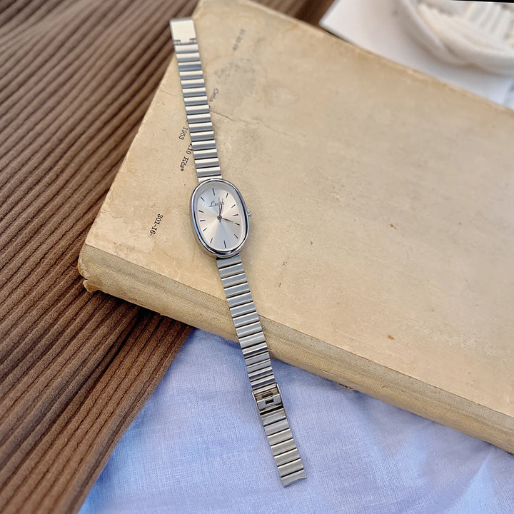 Aoife — Vintage Gold Bracelet Watch
