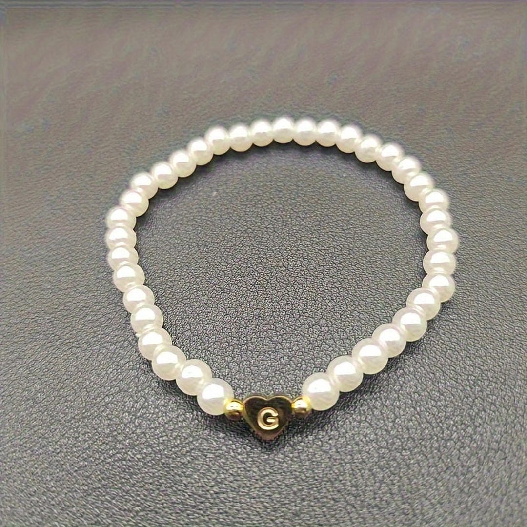 Saoirse — The Initial Pearl Bracelet