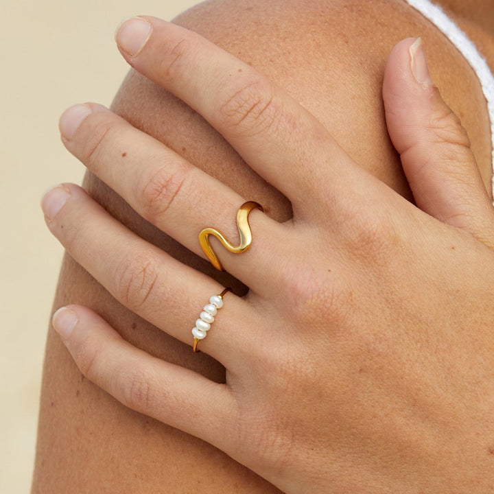 Ciara — Delicate Pearl Solitaire Ring