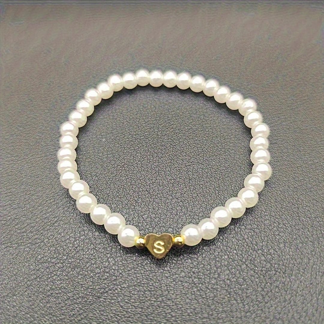 Saoirse — The Initial Pearl Bracelet
