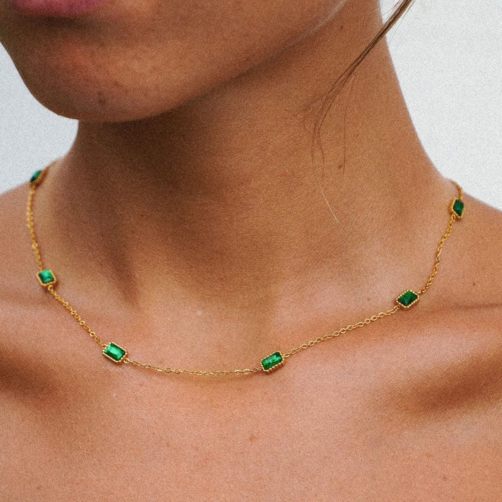 Siobhán — Gold Chain Green Stone Necklace