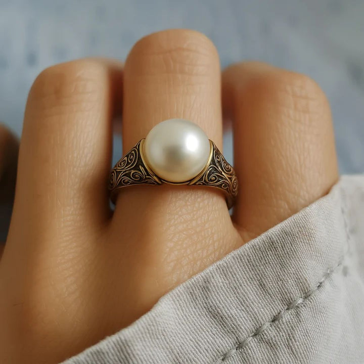 Aoife — The Vintage Pearl Ring